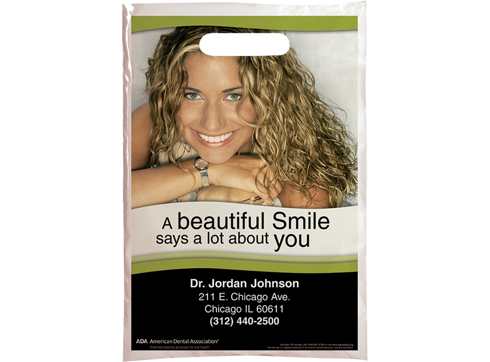 PERSONALIZED A Beautiful Smile Says a Lot Small Supply Bag Image 0